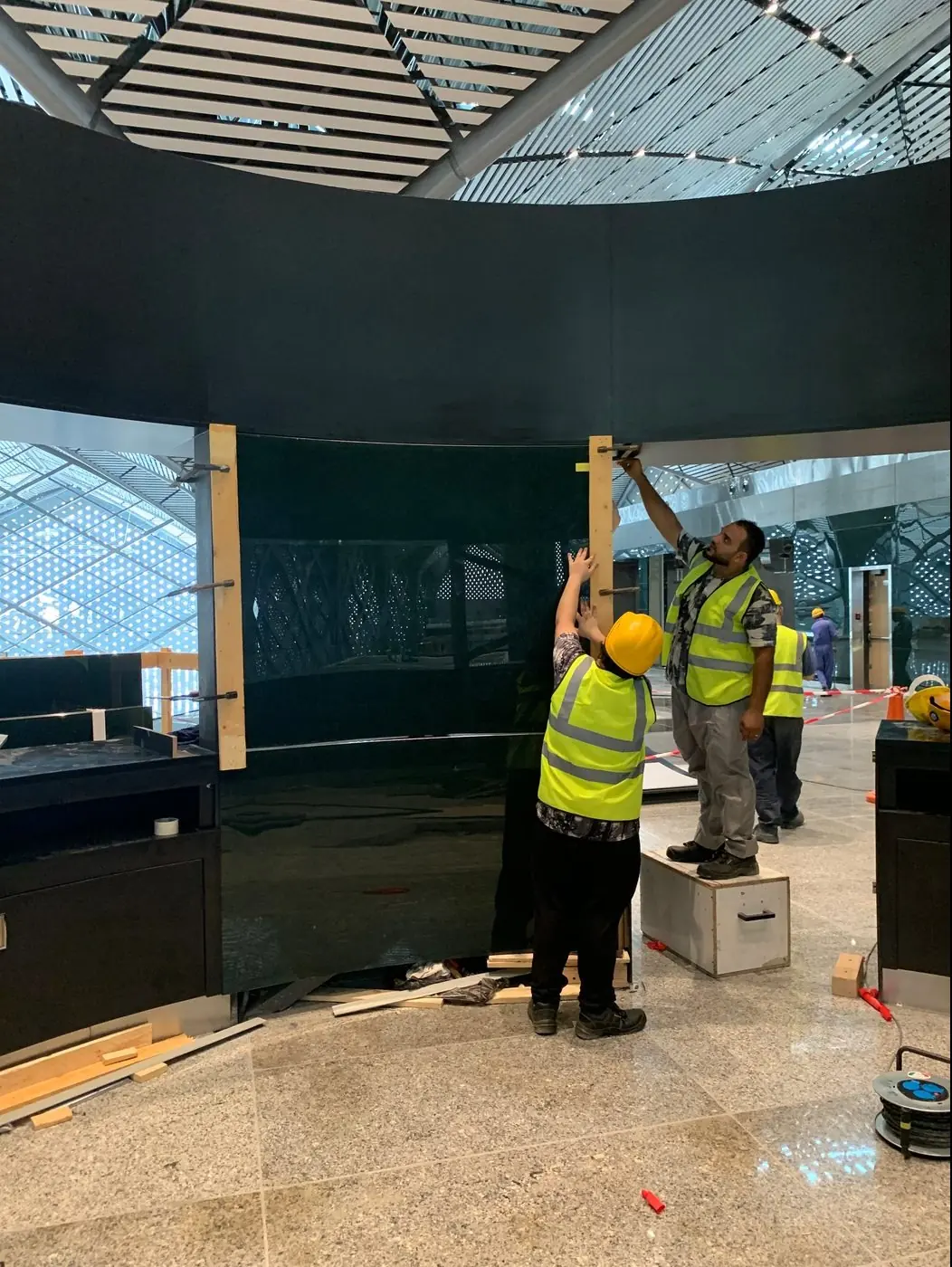 Signage Glass — Glass Works (3 of 8)