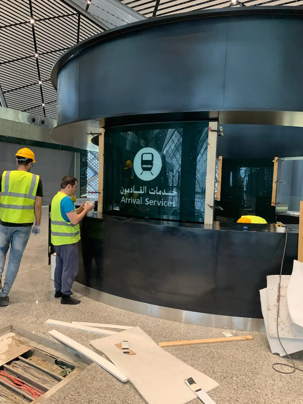 Signage Glass — Glass Works (7 of 8)